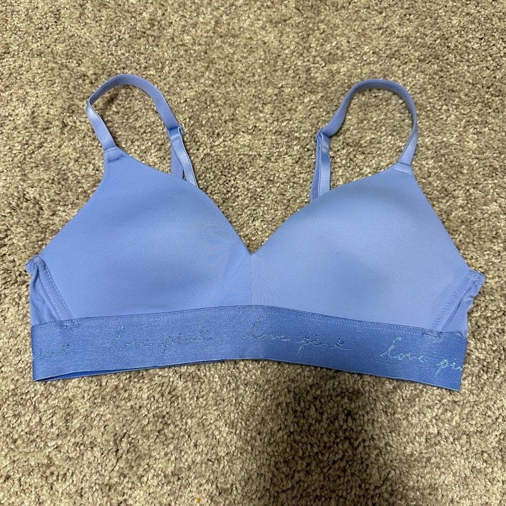 PINK Victoria’s Secret Blue Wear Everywhere Wireless Lightly Lined Bra Size 34A